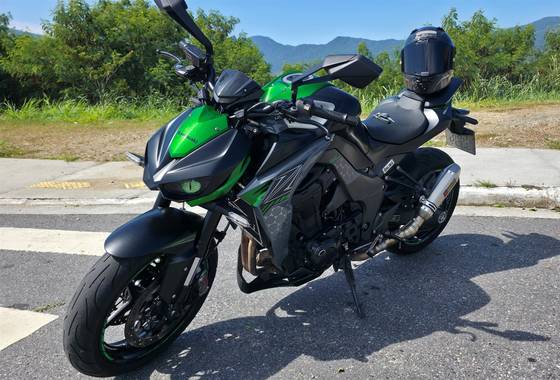 KAWASAKI Z1000 R ABS 